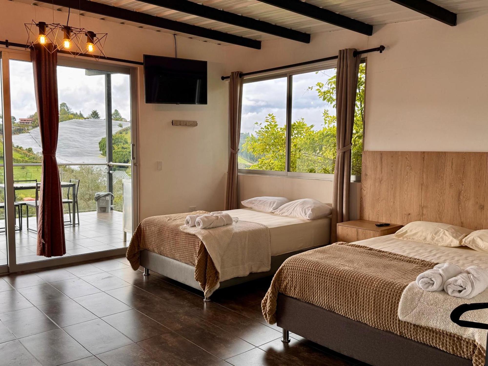 Hotel Campestre Alto Lindo En Guatapé Eksteriør billede